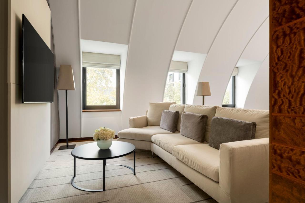 Como The Halkin London Kültér fotó