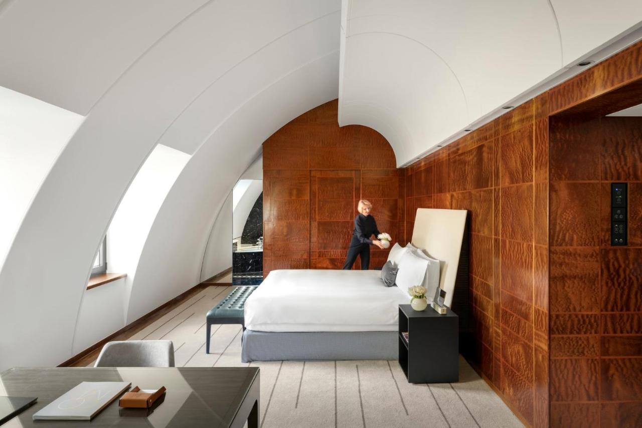 Como The Halkin London Kültér fotó